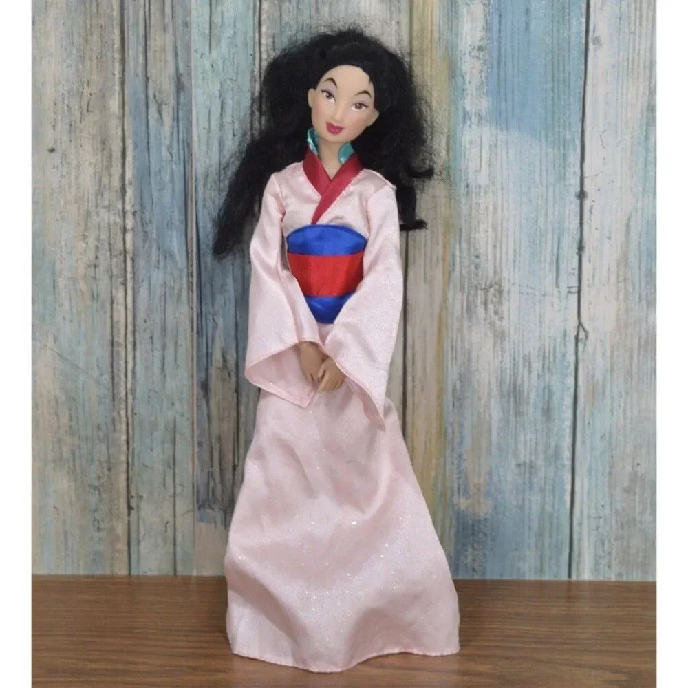 Disney Store Classic Mulan Doll 12
